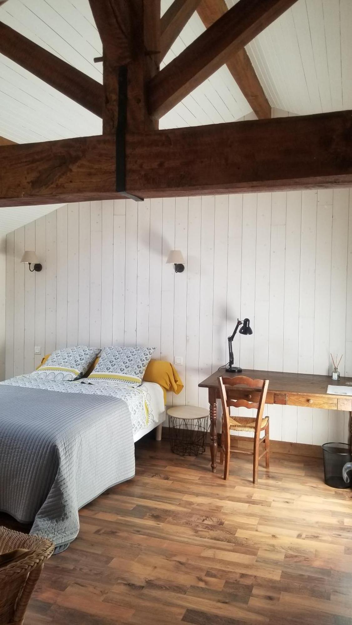 Chambres Et Gite Dans Un Lieu Calme Et Champetre Gourge Les Grippeaux Proche Parthenay ภายนอก รูปภาพ